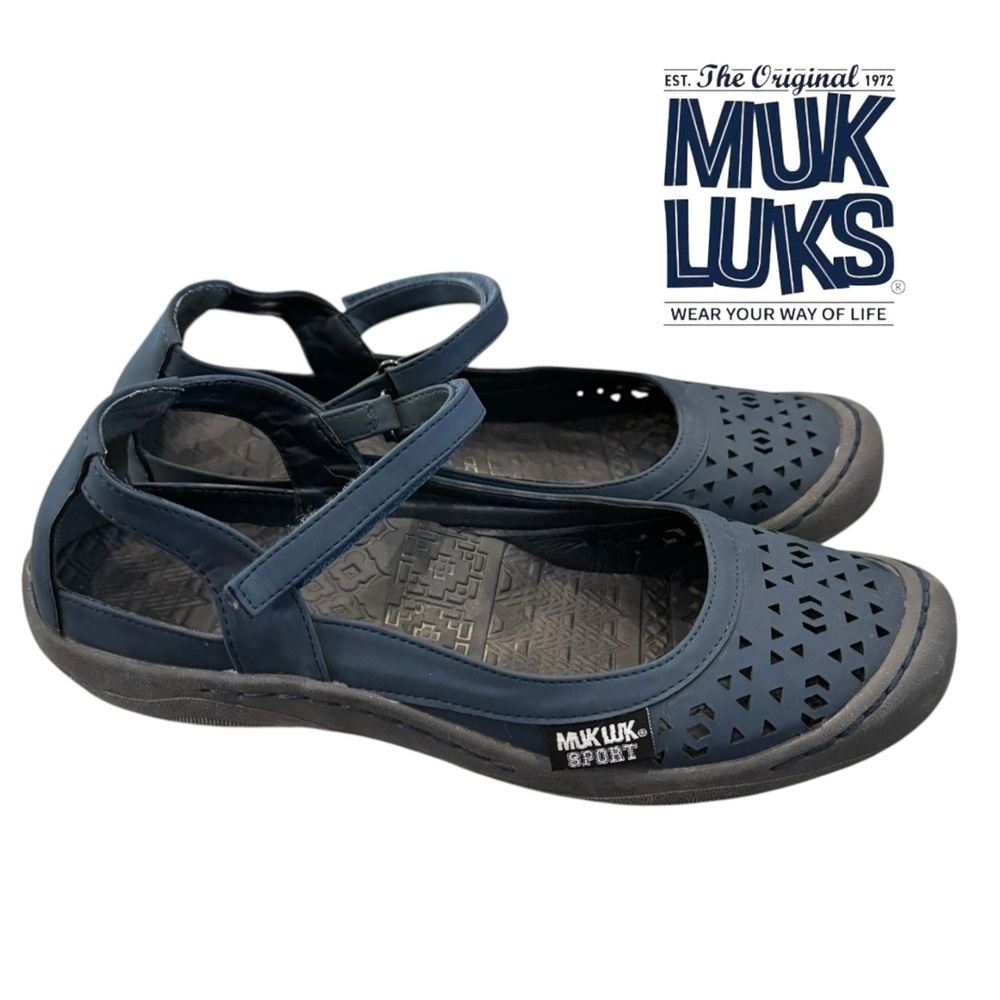 MukLuk Muk Luk Sport Women's Blue Mary Jane Perforated Velcro Closure Flats 10